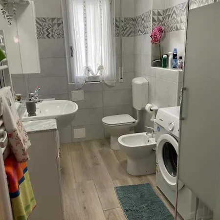 Mirella's House Double Bathrooms Rapallo